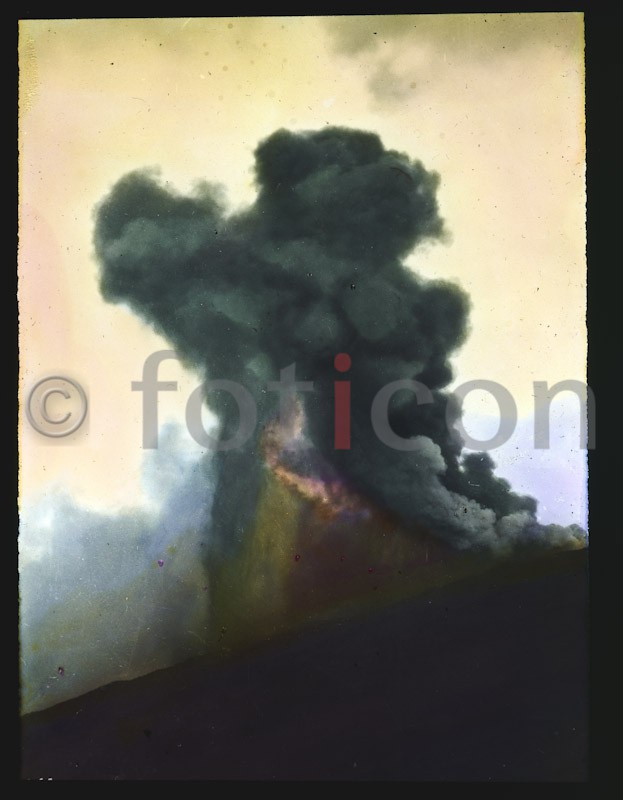 Aetna  Ausbruch ; Etna eruption (foticon-simon-vulkanismus-359-042.jpg)